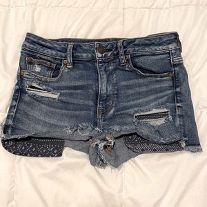 American Eagle High-Rise Denim Short Shorts. Size 6.